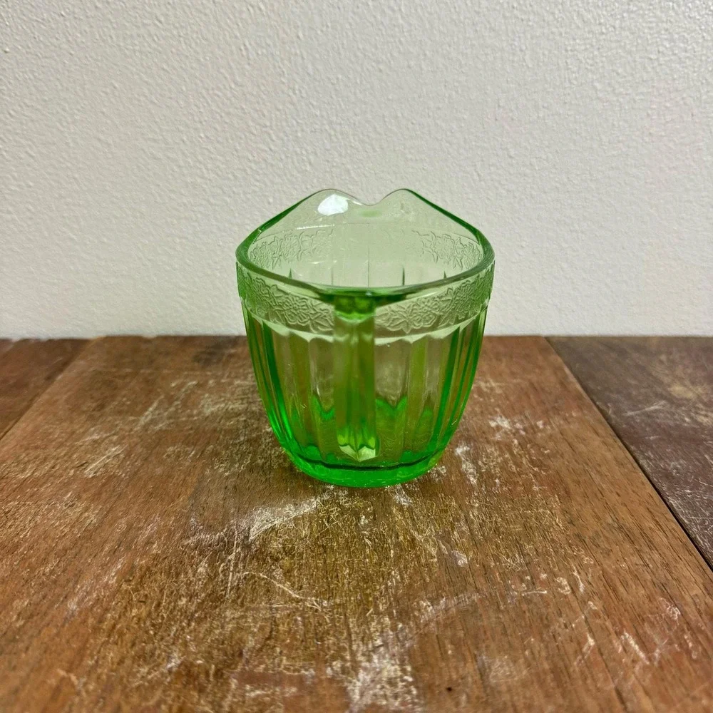 Jeanette Glass Co Depression Era Floral Pattern green vaseline uranium creamer‎